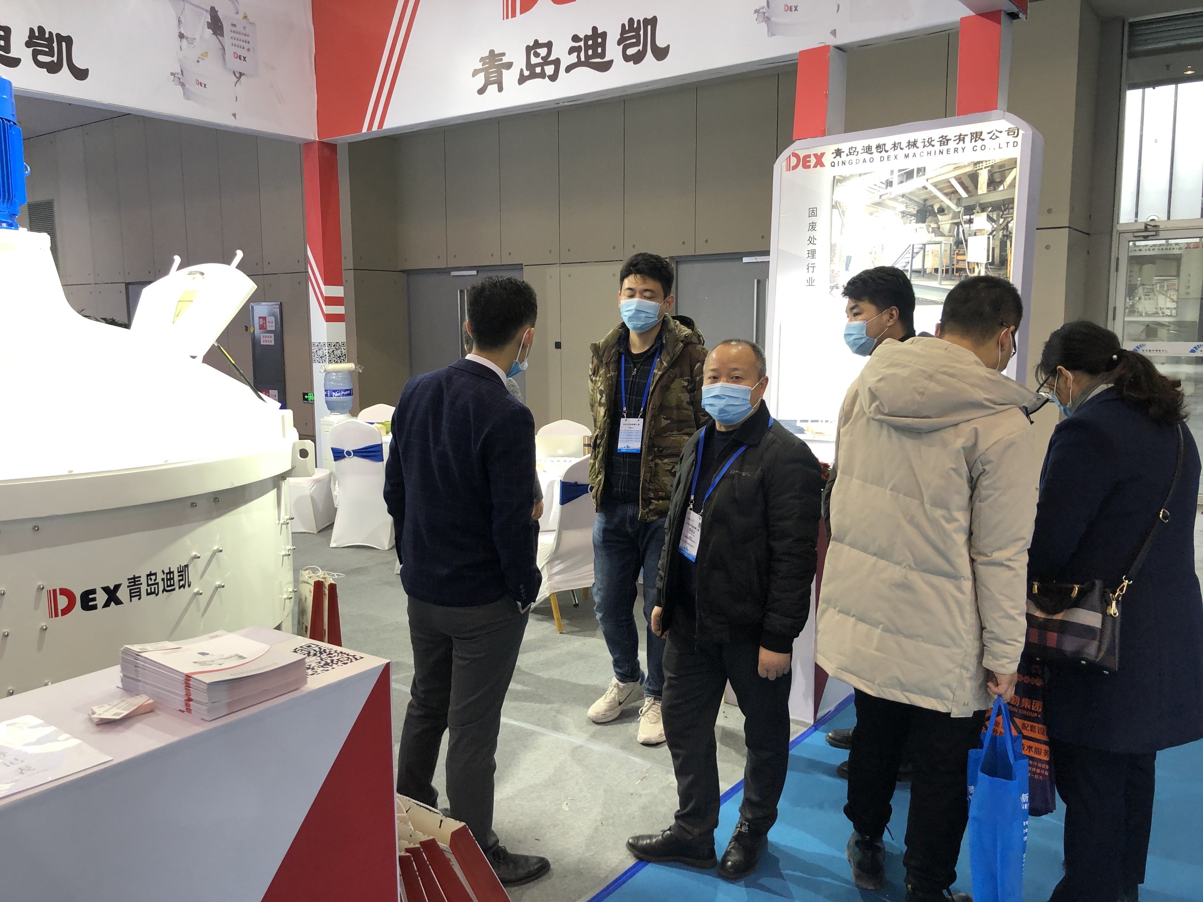 立軸行星式攪拌機