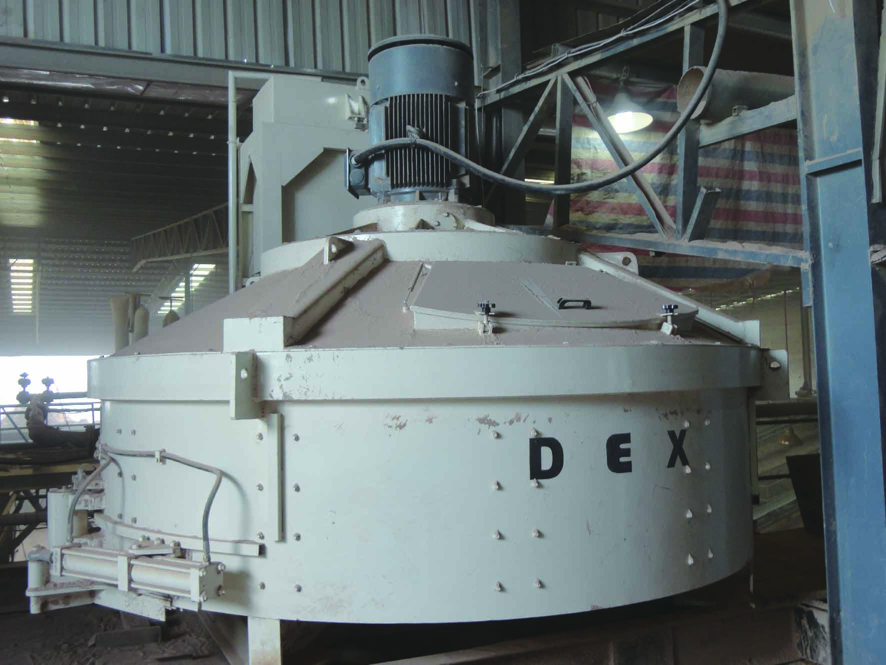 透水磚攪拌機(jī)